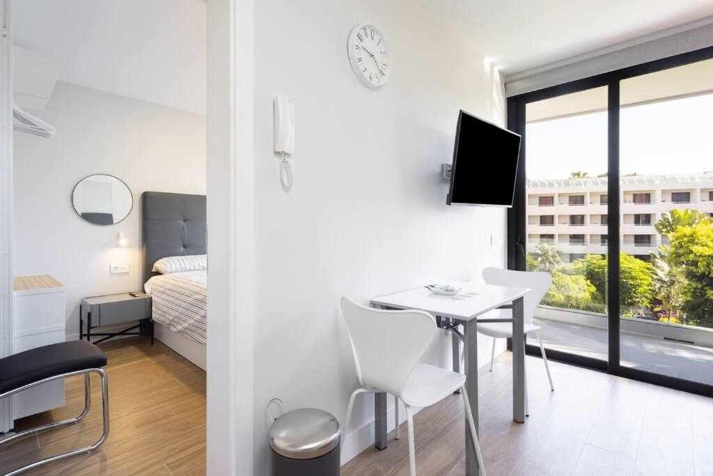 Sunnyland Martianez 3 Apartamento *